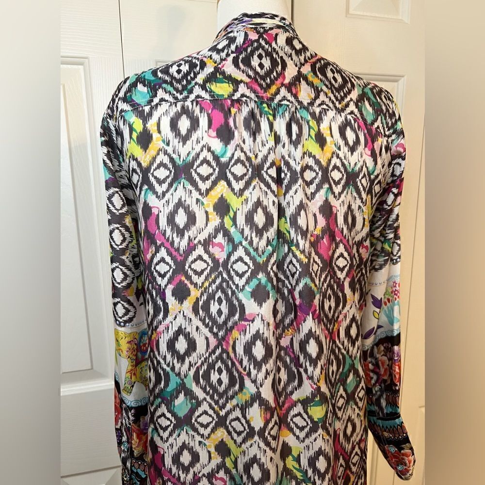 Johnny Was Nanette Silk Ikat Elephant Print Tunic Top in size XS NWOT - Picture 10 of 15